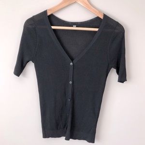 Uniqlo 3/4 sleeve cardigan